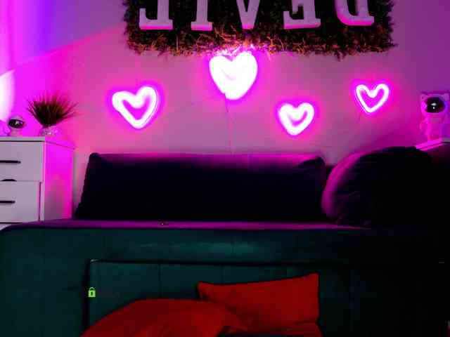 Devil2222 webcam