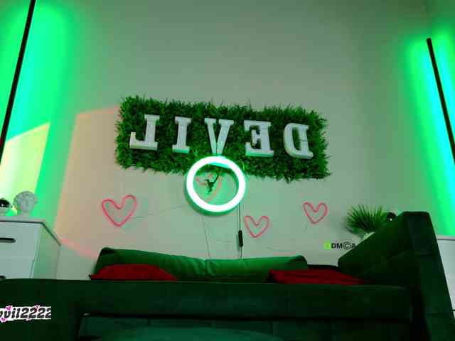 Devil2222 Sex Cam Show