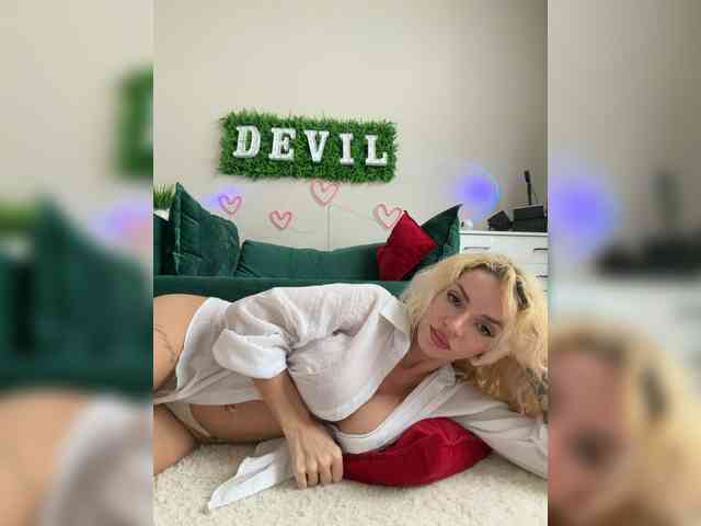 Devil2222 webcam