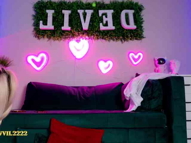 Devil2222 webcam