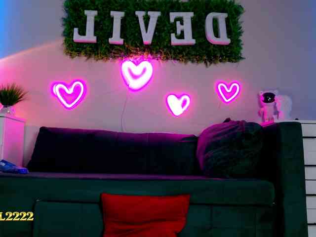 Devil2222 webcam