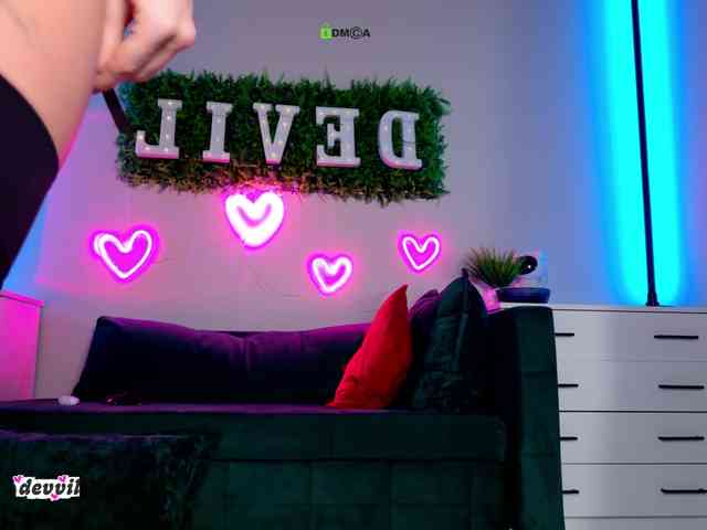 Devil2222 webcam
