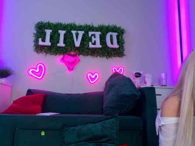Devil2222 webcam