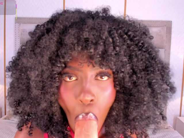 DakotaWangi's BongaCams show and profile