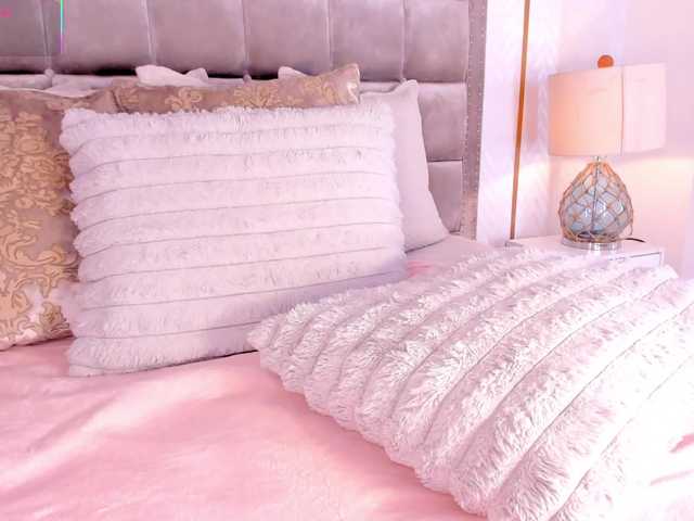 DakotaWangi's BongaCams show and profile