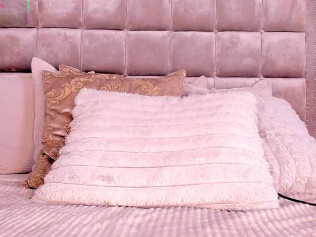 DakotaWangi live cam on BongaCams