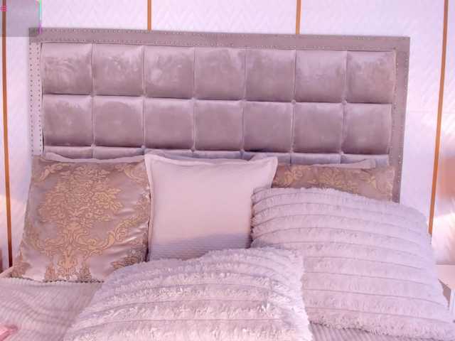 DakotaWangi's BongaCams show and profile