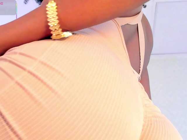 DakotaWangi live cam on BongaCams
