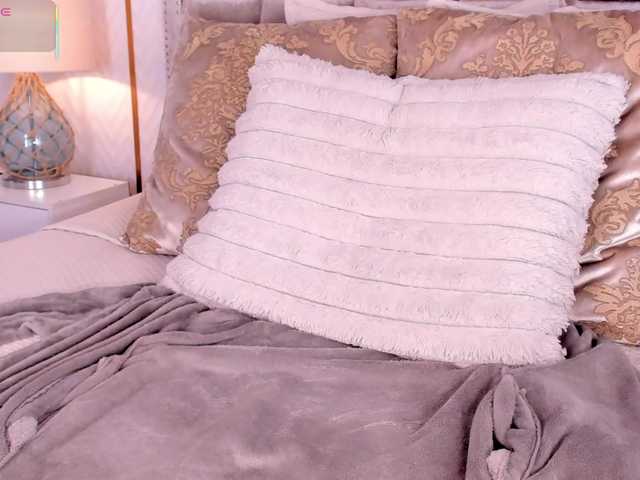 DakotaWangi's BongaCams show and profile