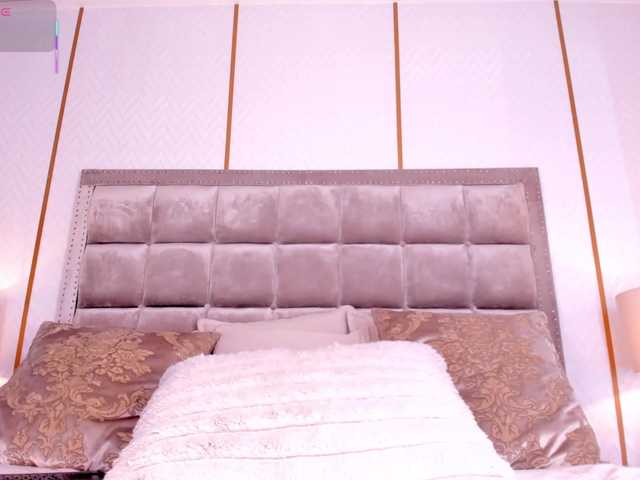 DakotaWangi's BongaCams show and profile