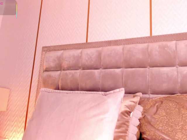 DakotaWangi live webcam show