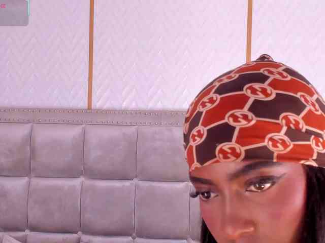 DakotaWangi webcam