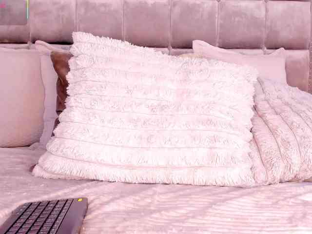DakotaWangi webcam