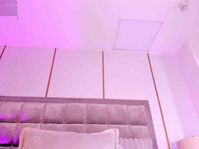 DakotaWangi webcam