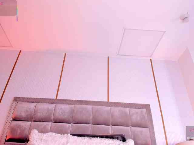 DakotaWangi webcam