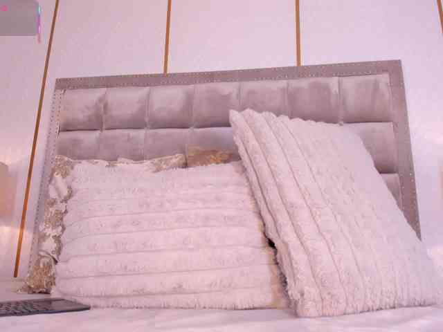 DakotaWangi Live Webcam on BongaCams