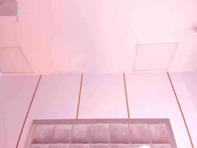 DakotaWangi webcam