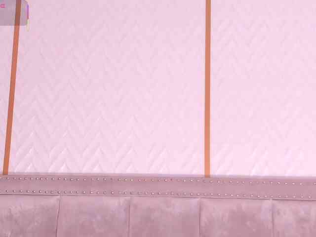 DakotaWangi webcam