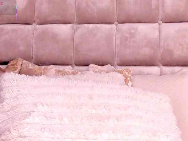 DakotaWangi webcam