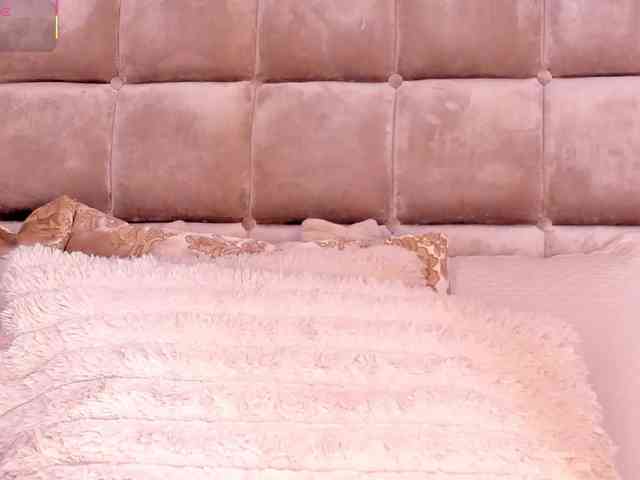 DakotaWangi webcam