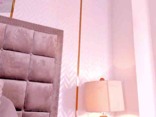 DakotaWangi webcam