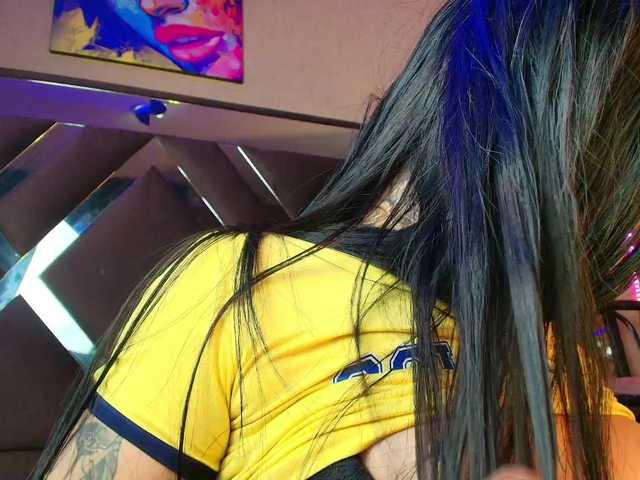 SamanthaaSutra live cam on BongaCams