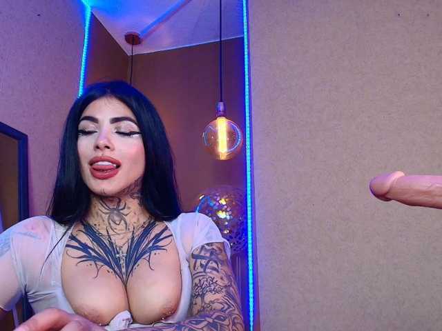 SamanthaaSutra live cam on BongaCams