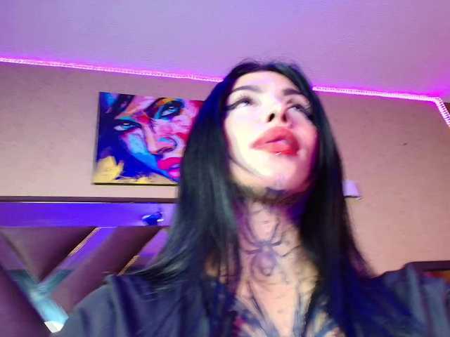 SamanthaaSutra live cam on BongaCams