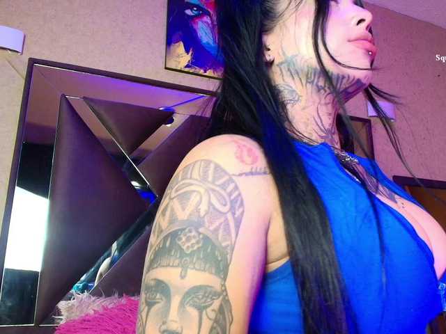 SamanthaaSutra live cam on BongaCams
