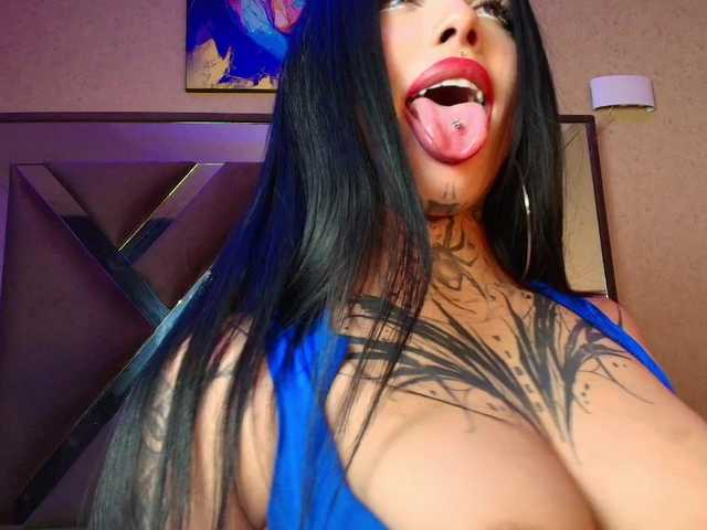 SamanthaaSutra live cam on BongaCams