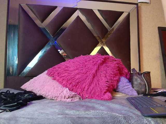 SamanthaaSutra live cam on BongaCams