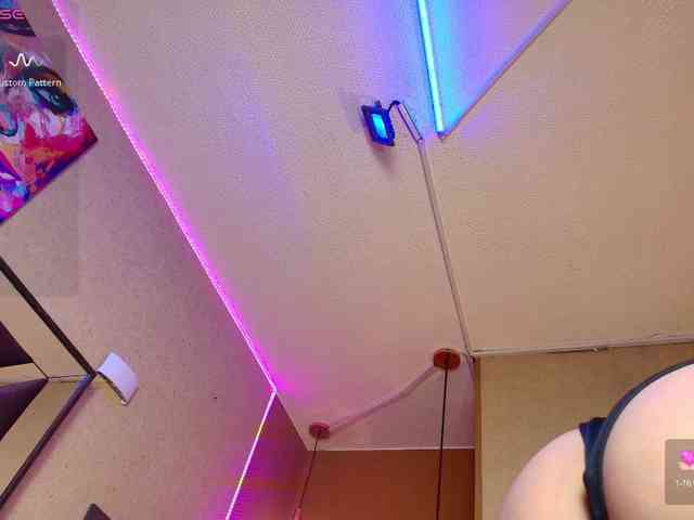 SamanthaSutra webcam