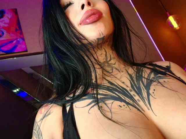 SamanthaSutra webcam