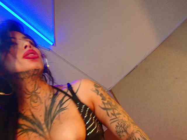 SamanthaSutra webcam