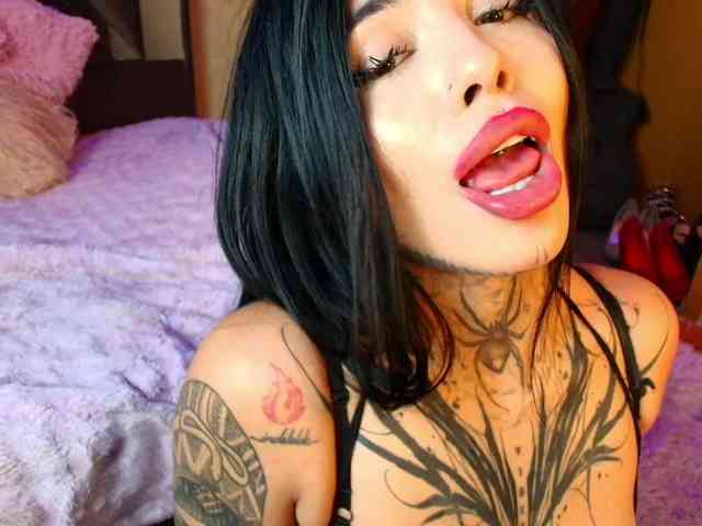 SamanthaSutra webcam