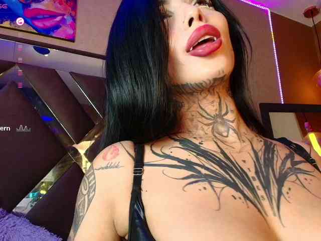 SamanthaSutra webcam