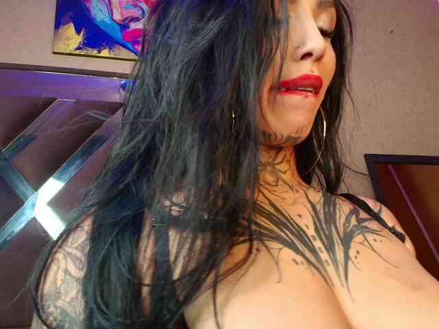 SamanthaSutra webcam