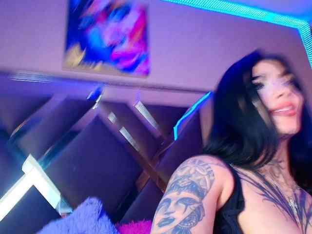 SamanthaSutra webcam