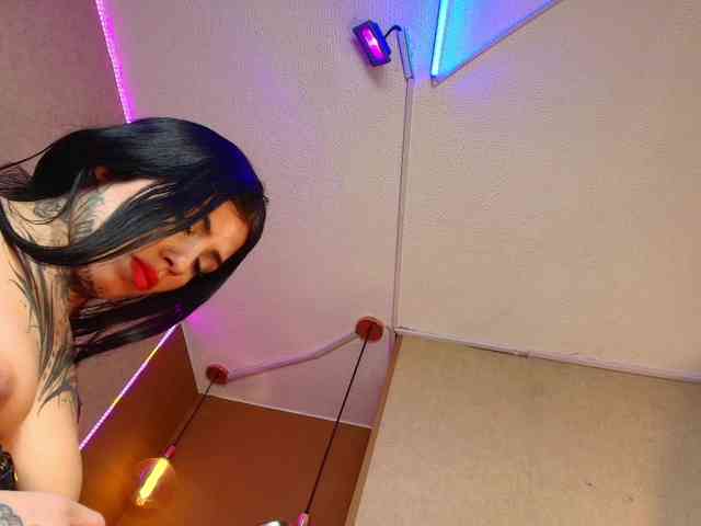 SamanthaSutra webcam