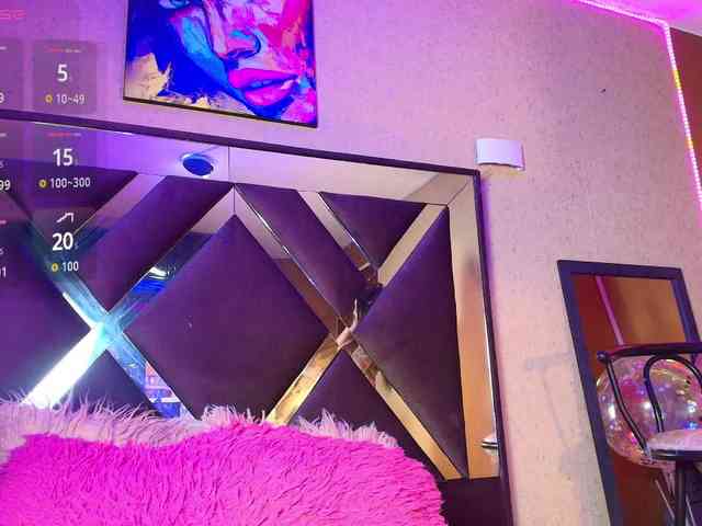 SamanthaSutra webcam