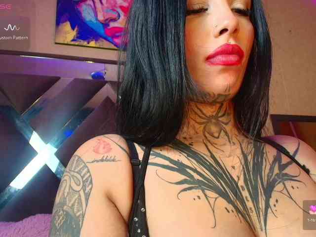 SamanthaSutra webcam