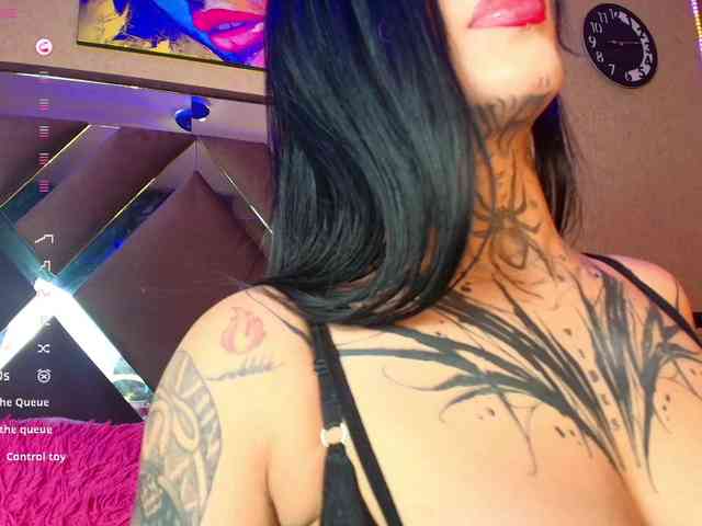 SamanthaSutra webcam