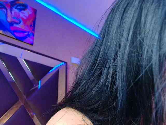 SamanthaSutra webcam