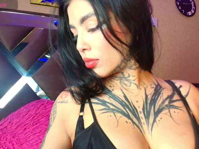 SamanthaSutra webcam