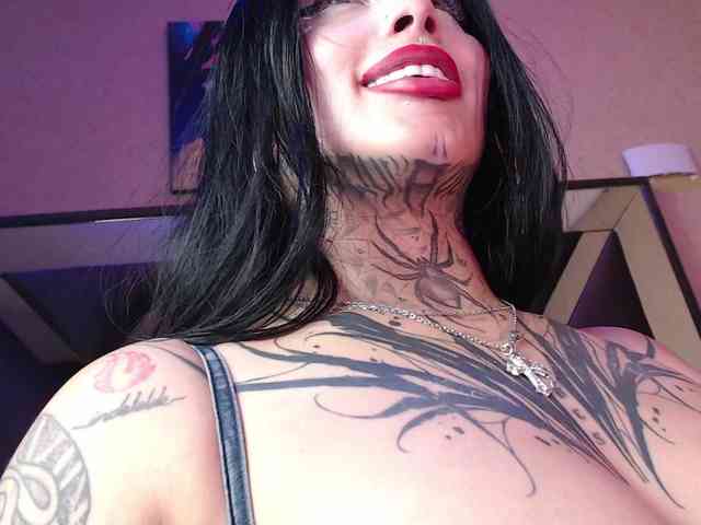SamanthaSutra webcam