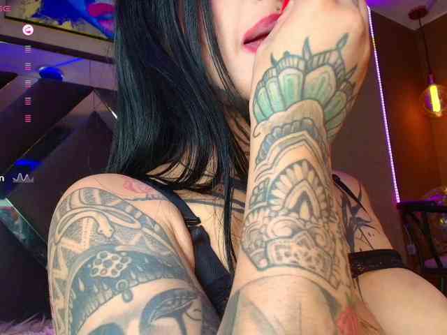 SamanthaSutra webcam