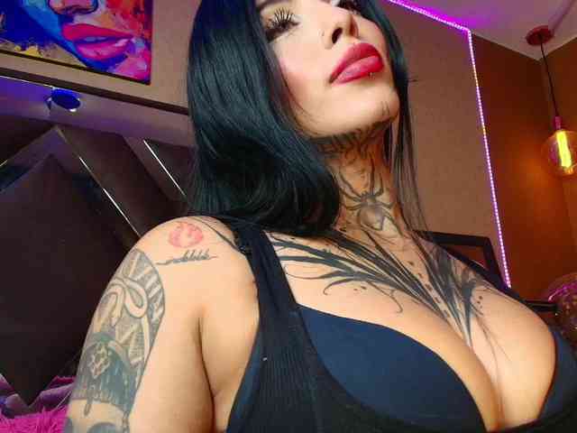 SamanthaSutra webcam