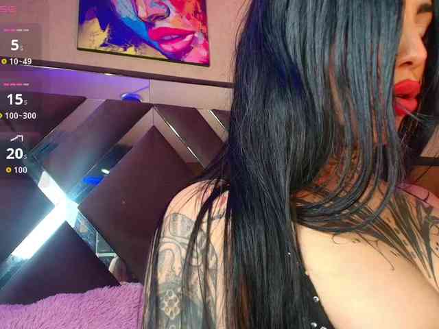 SamanthaSutra webcam