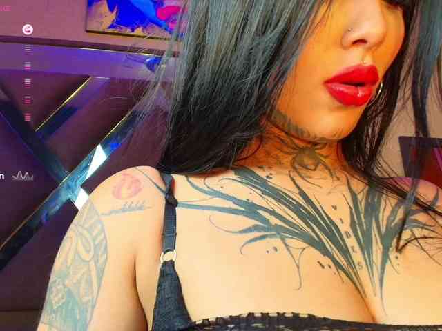 SamanthaSutra webcam