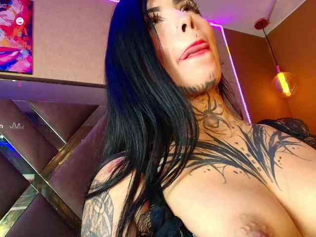SamanthaSutra webcam